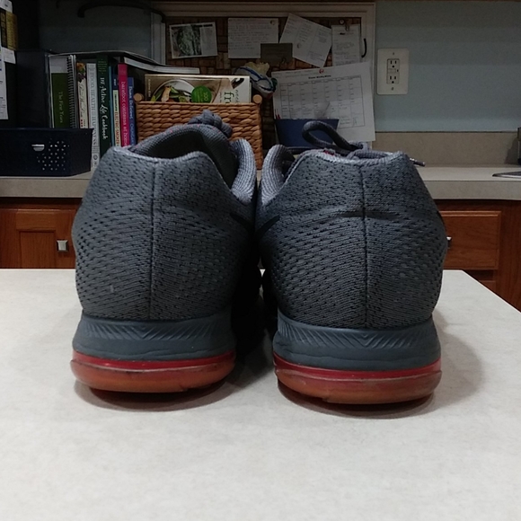 Nike Air Zoom All Out Low - Picture 2 of 6